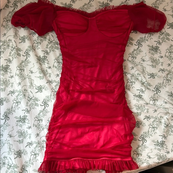 Windsor Dresses & Skirts - Windsor Vibrant Red Puff Sleeve Mini Dress